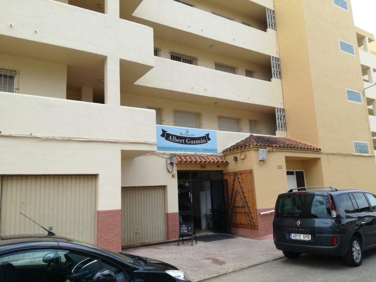 Atico Primer Linea De Mar Con Piscina En Ebrehogar Sant Carles De La Rapita Exterior photo